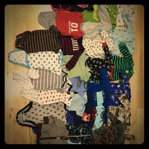 75-Piece Lot of Baby Boy Clothes!!